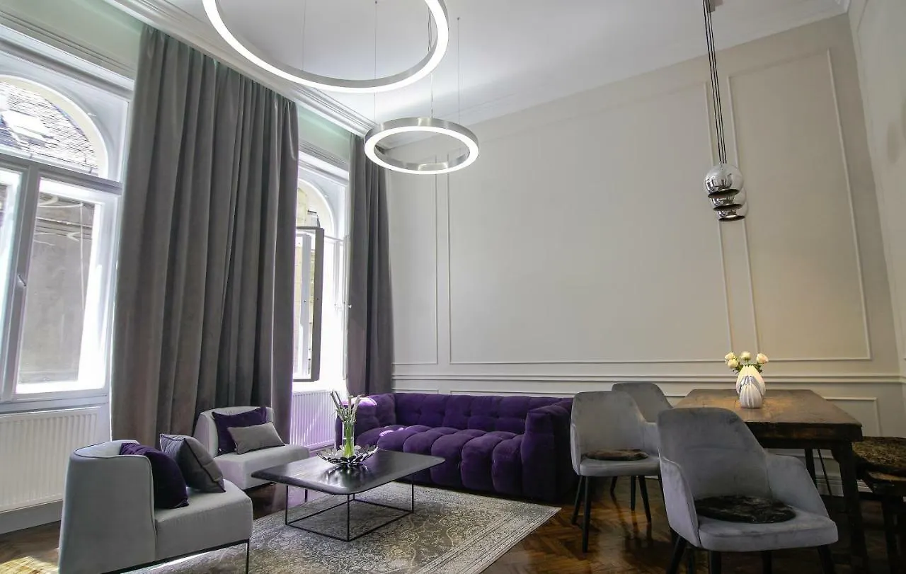 בודפשט Opera Apartment With Free Parking, 2Br2Ba, Ac הונגריה